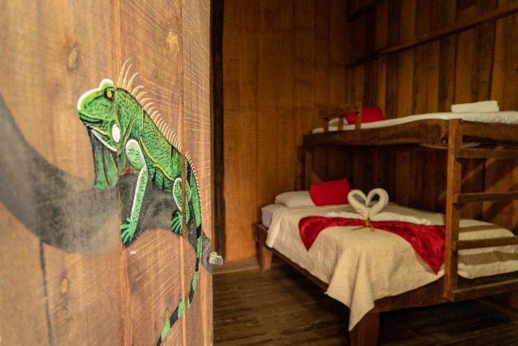 Hostel Rustico Marabi Tárcoles المظهر الخارجي الصورة