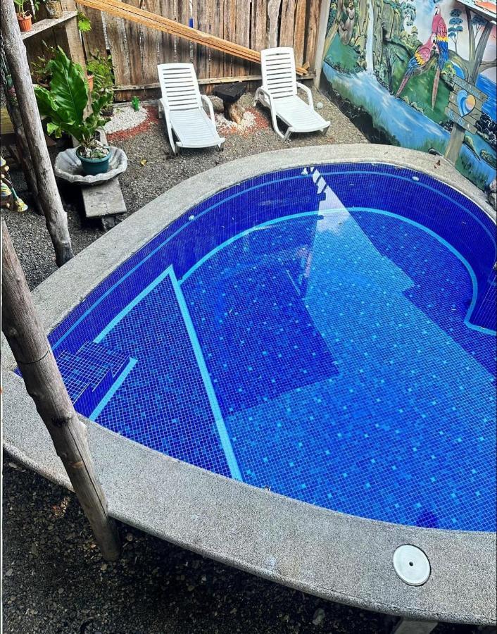 Hostel Rustico Marabi Tárcoles المظهر الخارجي الصورة
