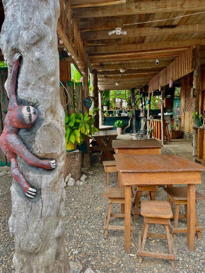Hostel Rustico Marabi Tárcoles المظهر الخارجي الصورة