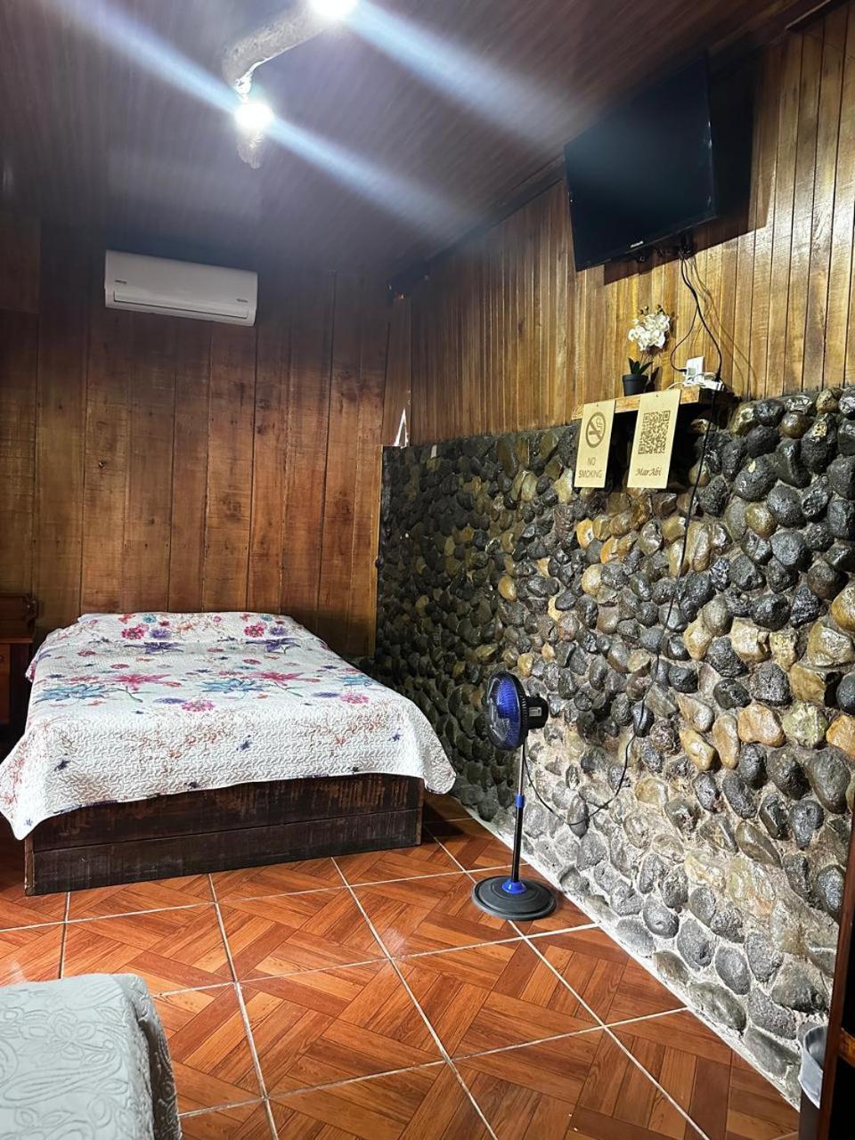 Hostel Rustico Marabi Tárcoles المظهر الخارجي الصورة