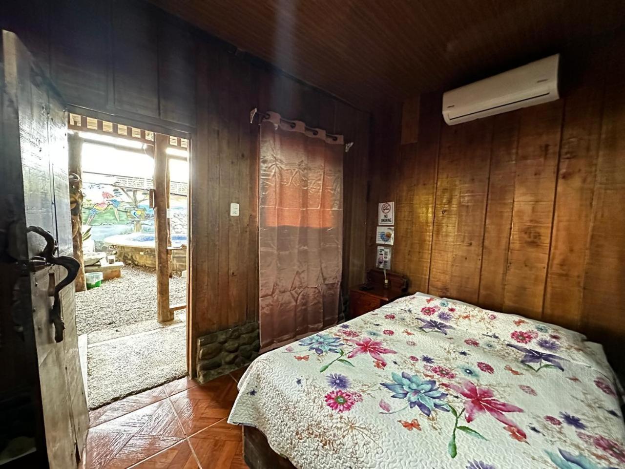 Hostel Rustico Marabi Tárcoles المظهر الخارجي الصورة