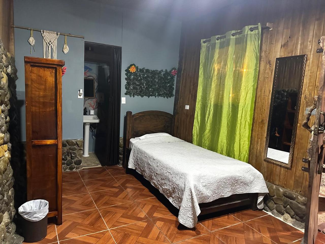 Hostel Rustico Marabi Tárcoles المظهر الخارجي الصورة