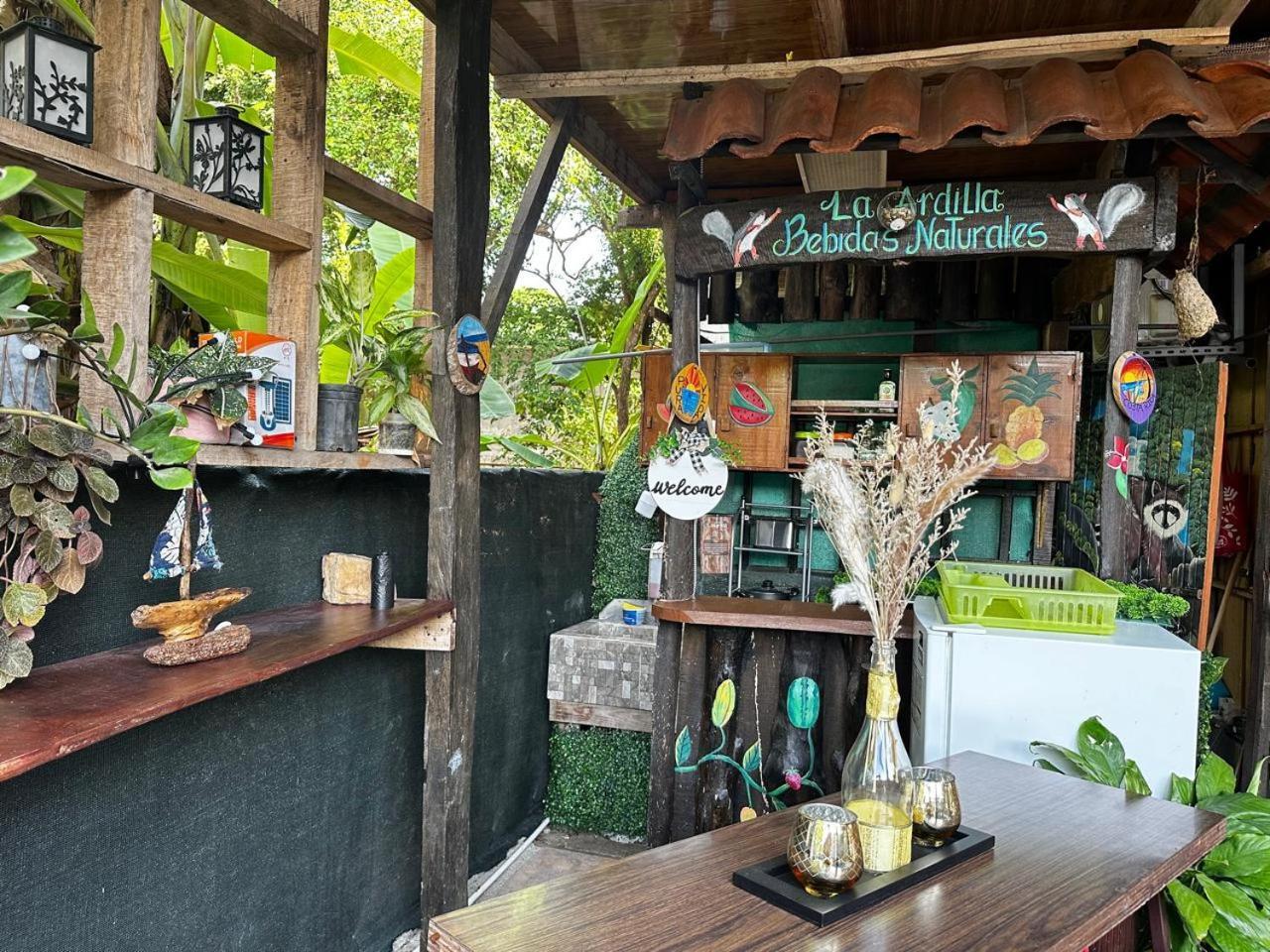 Hostel Rustico Marabi Tárcoles المظهر الخارجي الصورة