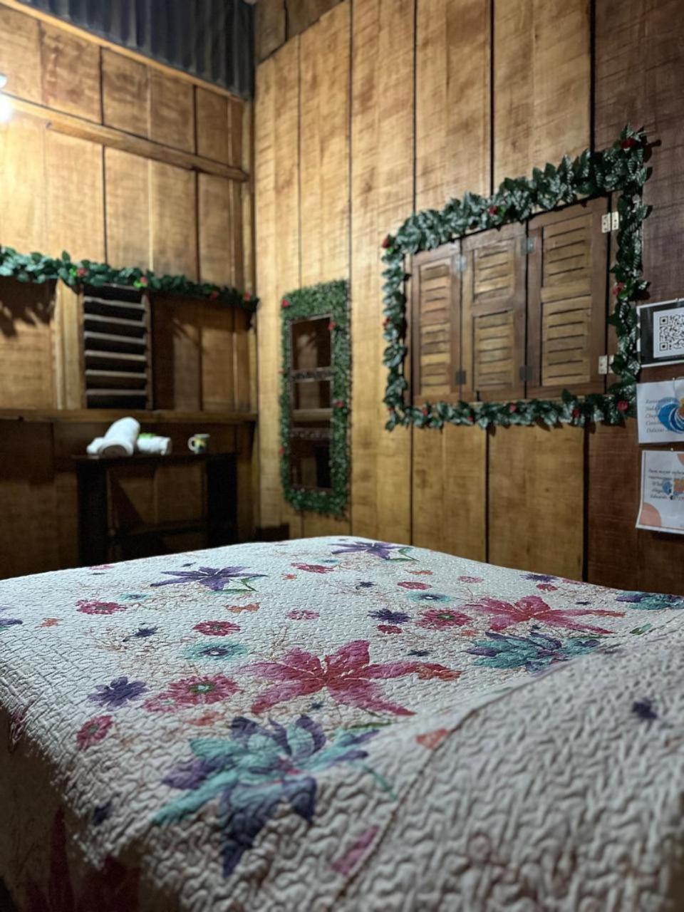 Hostel Rustico Marabi Tárcoles المظهر الخارجي الصورة