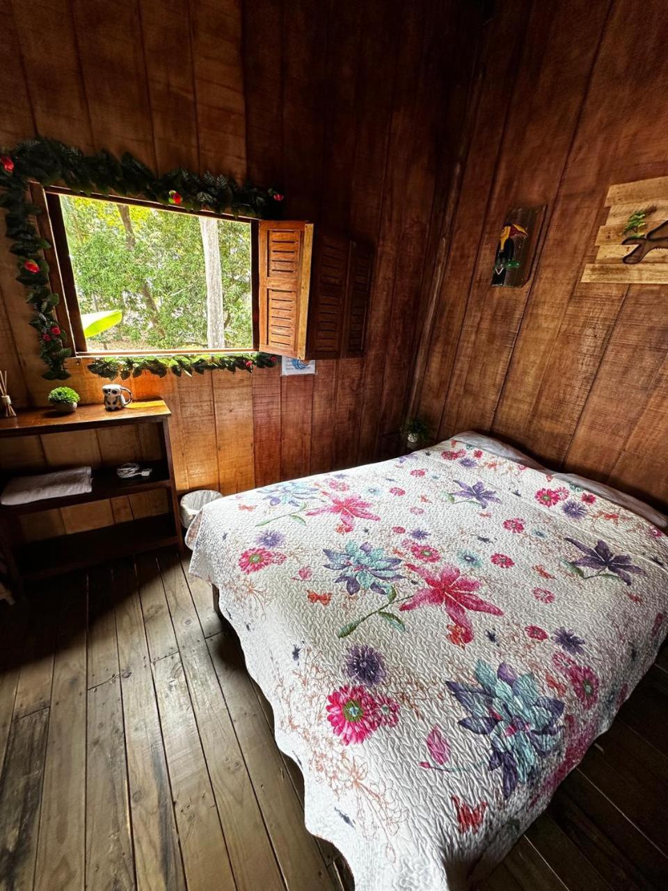 Hostel Rustico Marabi Tárcoles المظهر الخارجي الصورة