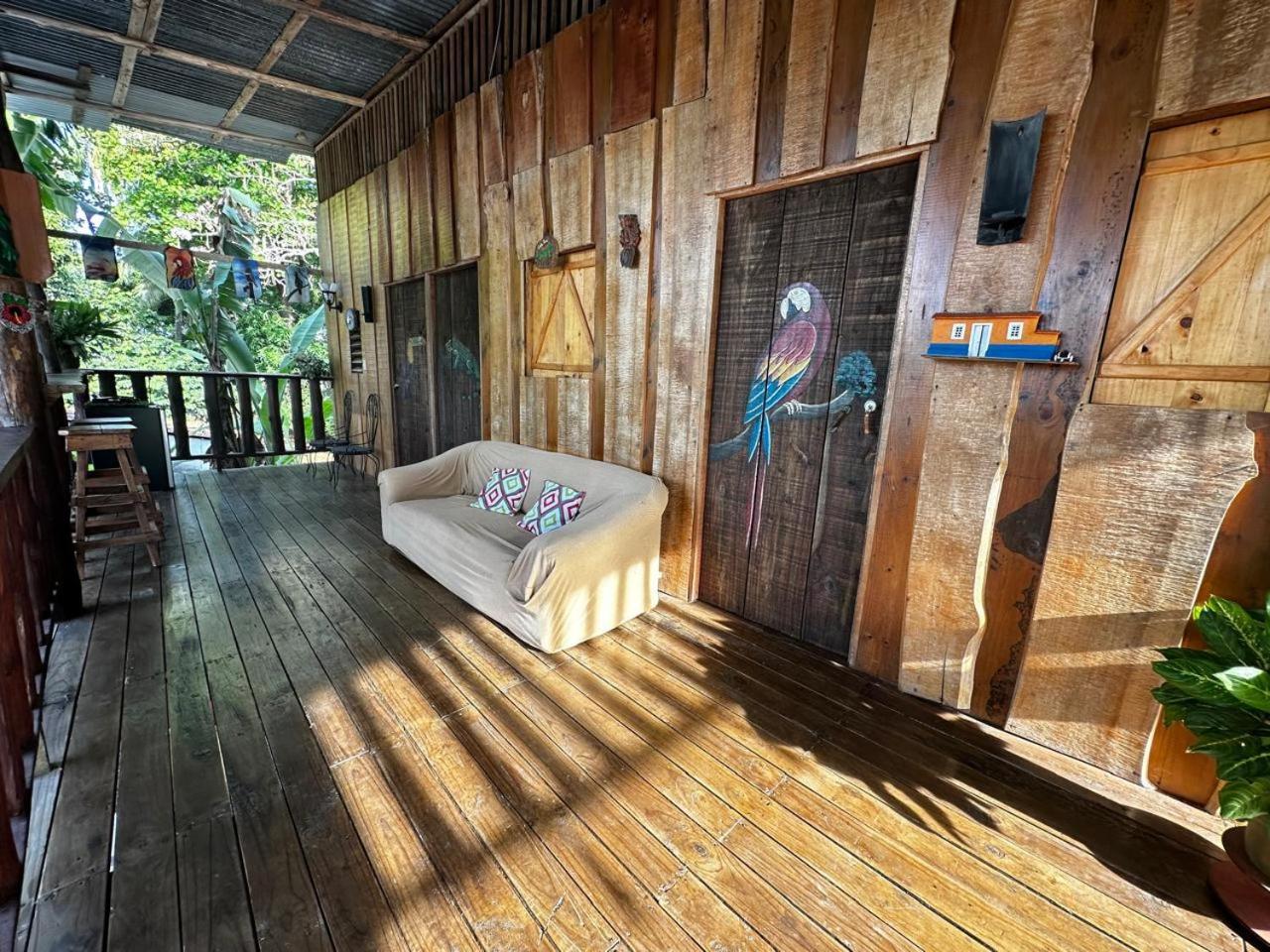 Hostel Rustico Marabi Tárcoles المظهر الخارجي الصورة